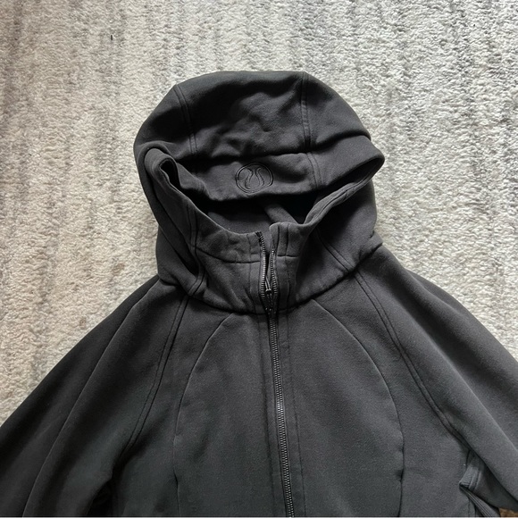 Lululemon Black Full Zip Scuba Hoodie Size 10 - Picture 6 of 15